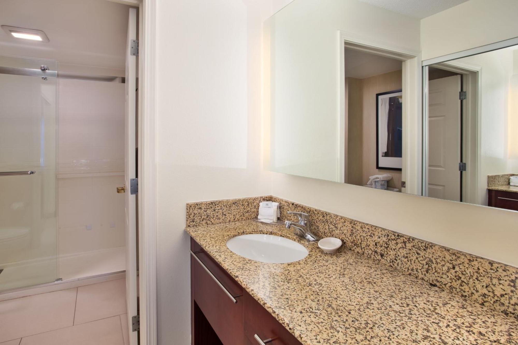 Residence Inn By Marriott Grand Rapids West Grandville Extérieur photo